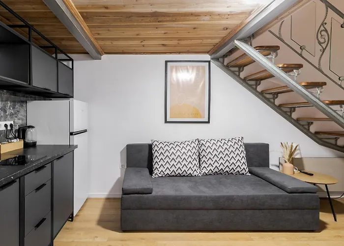 Teatralna With Terrace Lviv